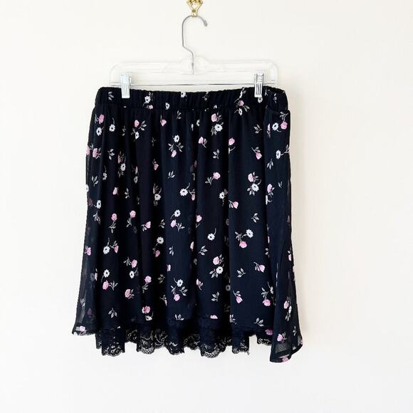 torrid Dresses & Skirts - TORRID Chiffon Floral Lace-trimmed Lining Skater Skirt Women's Size 18-20